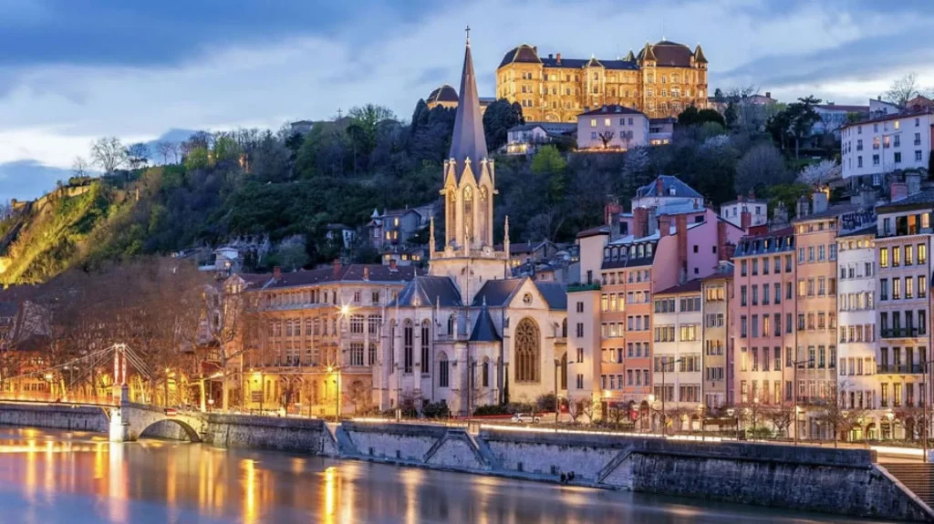 Lyon